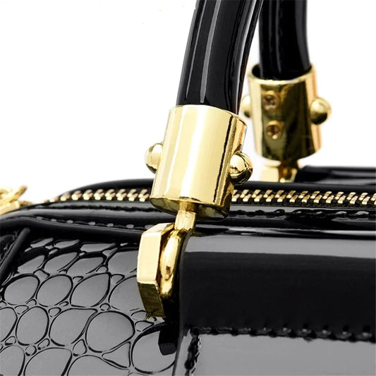 Women Leather Crocodile Pattern bag