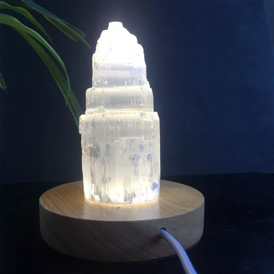 Lampada a torre in selenite di cristallo naturale